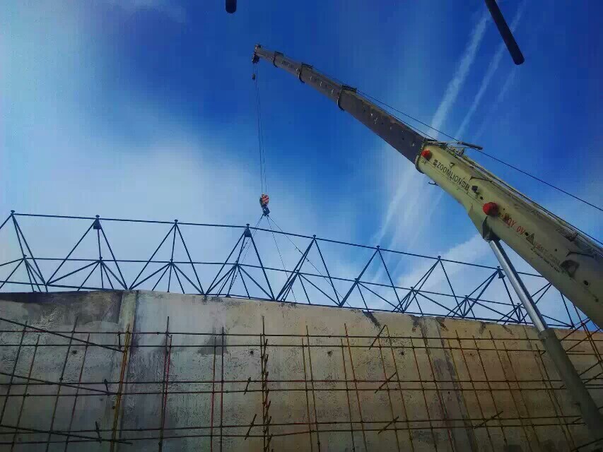 阆中食堂网架结构工程