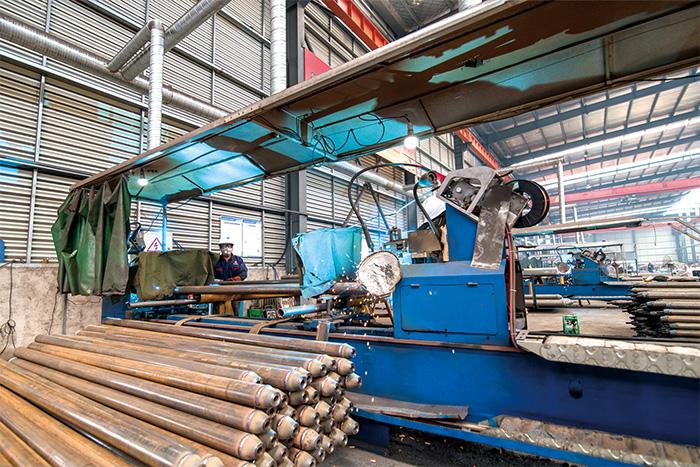 阆中网架杆件自动焊接